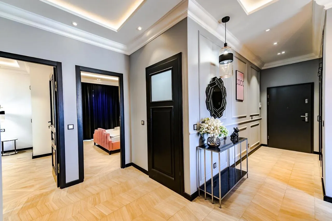 About Art Apartments Breslavia 0*,