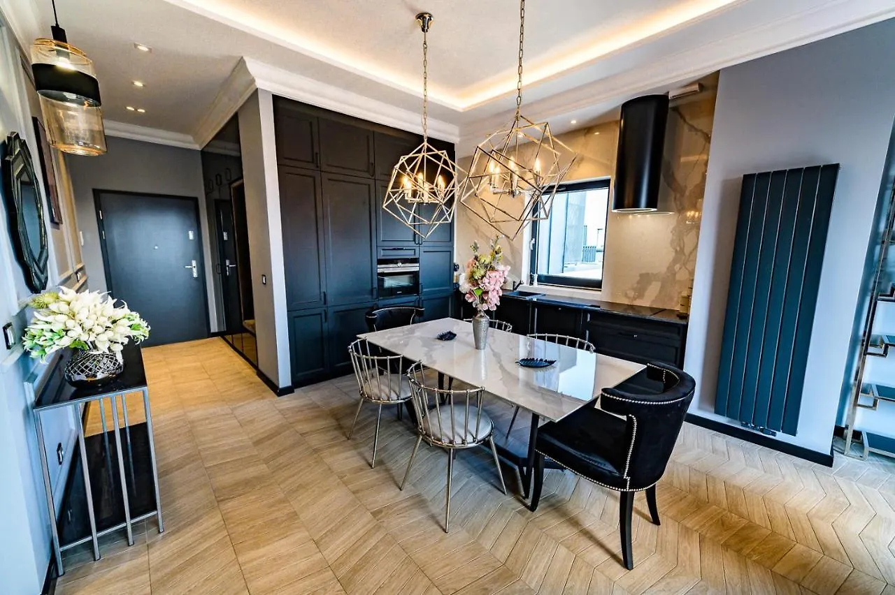 About Art Apartments Breslavia 0*,  Polonia