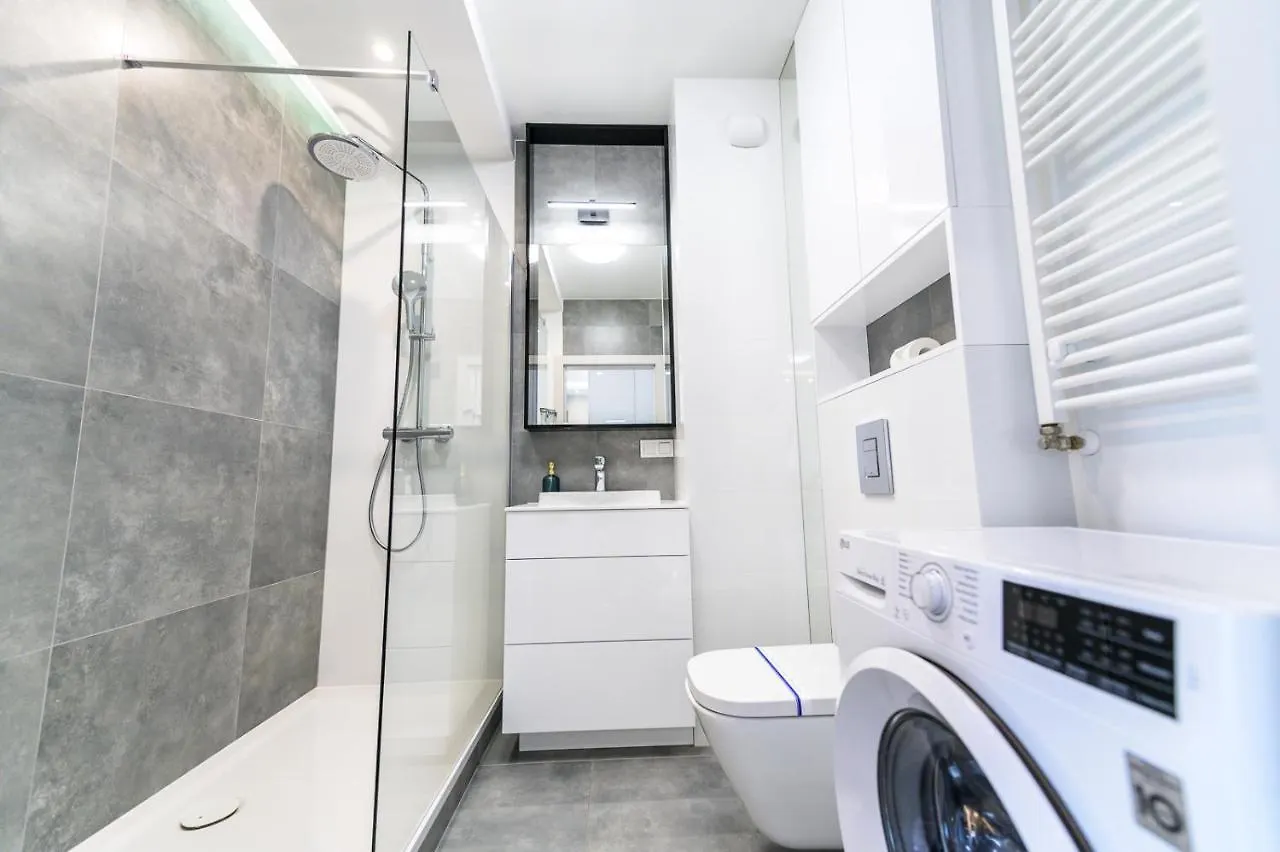 About Art Apartments Breslavia
