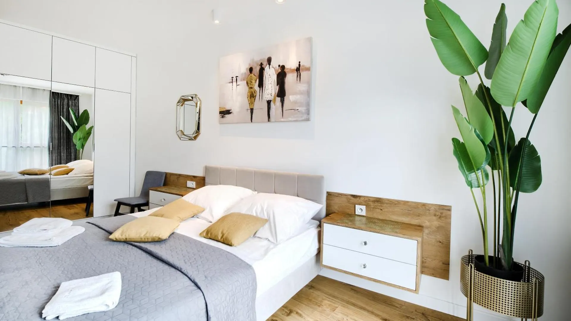 About Art Apartments Breslavia