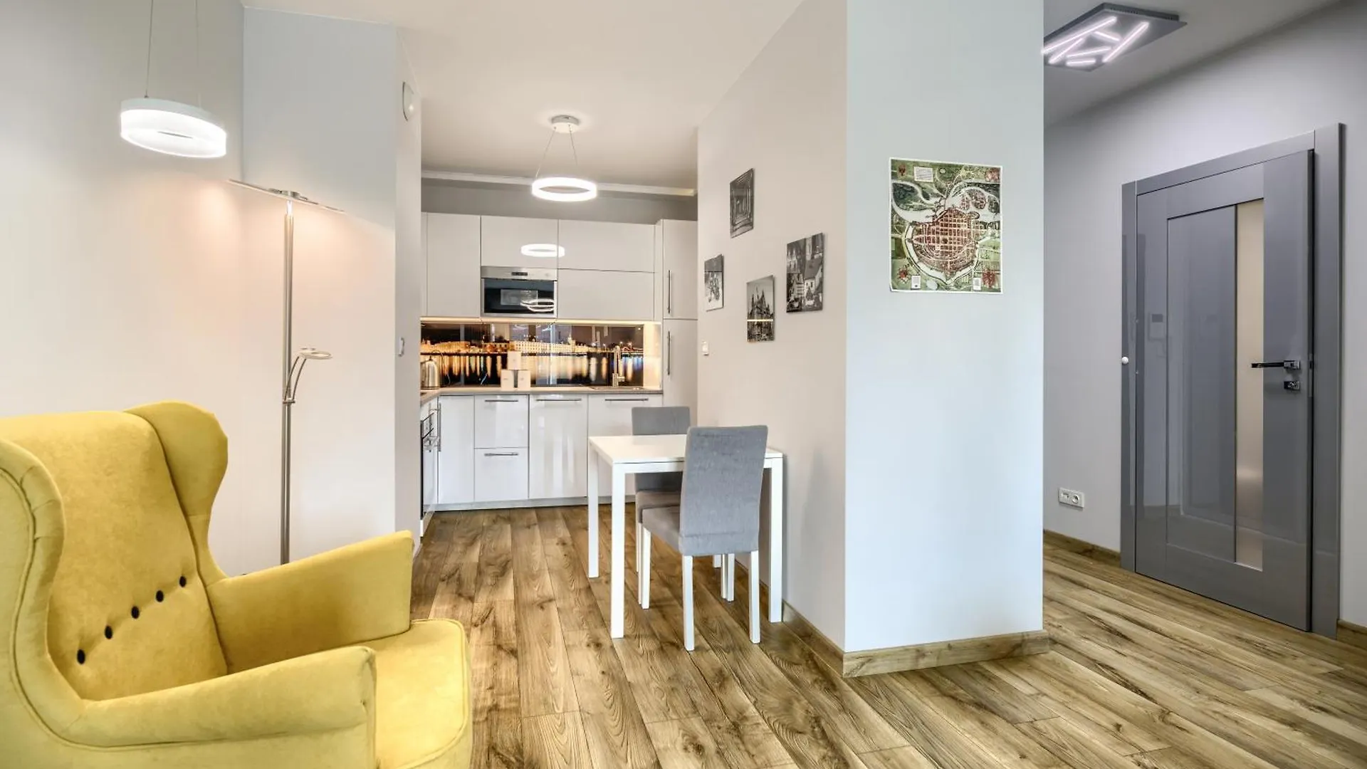 About Art Apartments Breslavia