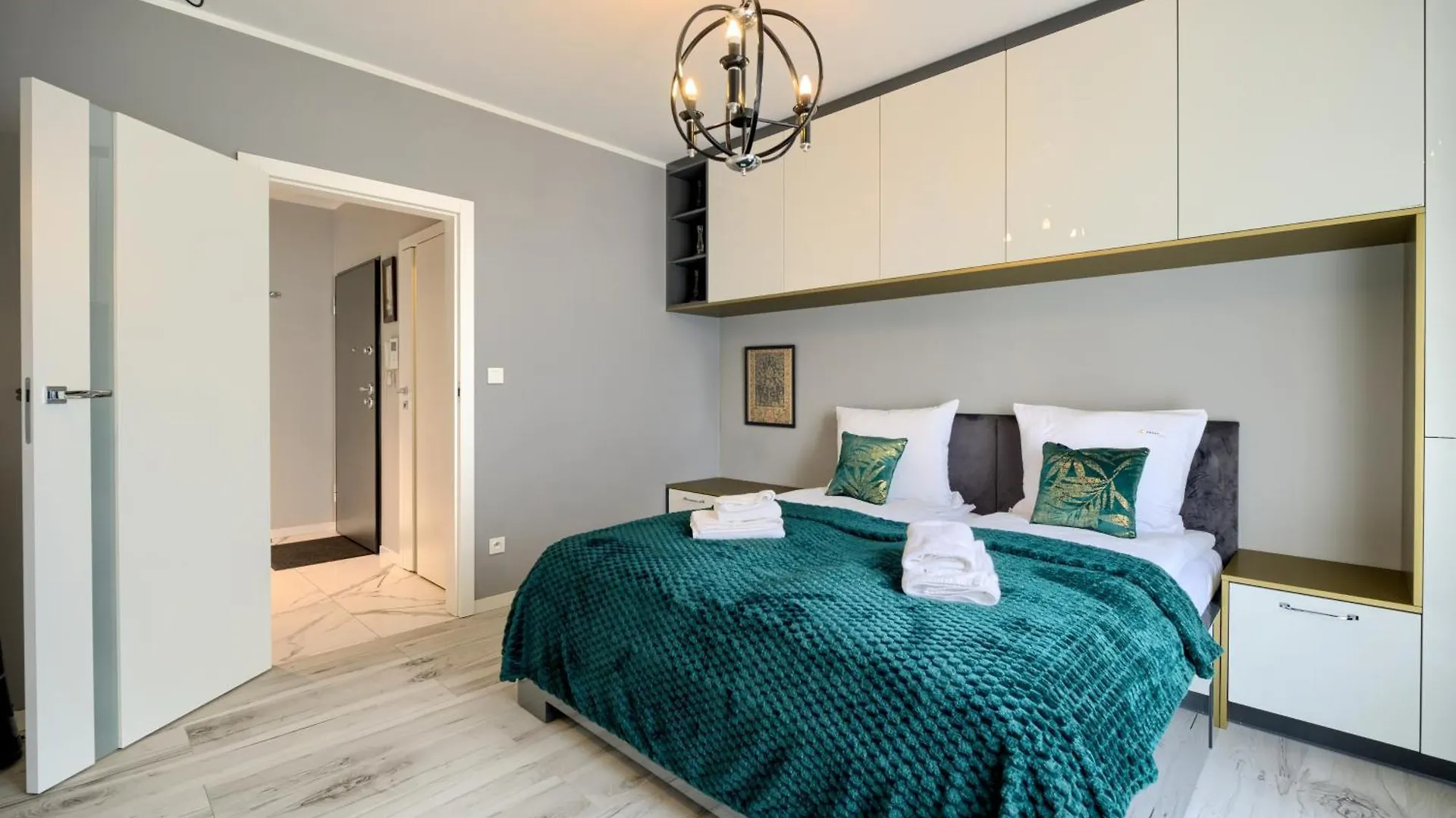 About Art Apartments Breslavia